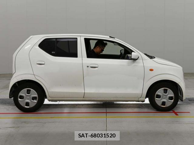 Suzuki ALTO 2021-07 8071098-7