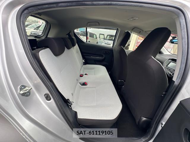 Toyota AQUA 2021-06 8071526-12