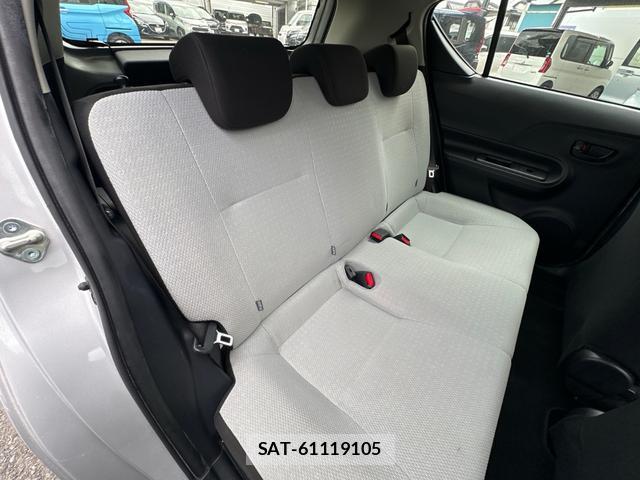 Toyota AQUA 2021-06 8071526-13