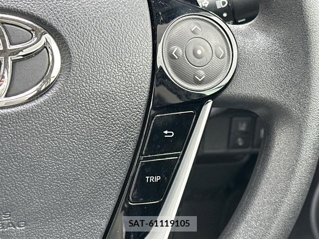 Toyota AQUA 2021-06 8071526-17