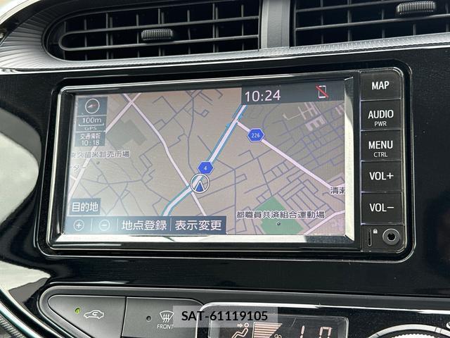 Toyota AQUA 2021-06 8071526-2