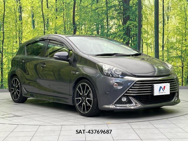 Toyota AQUA 2015-02 8071648-15
