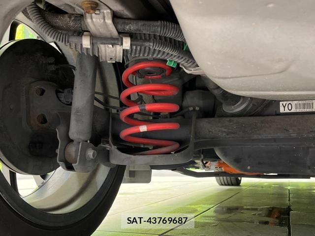 Toyota AQUA 2015-02 8071648-19
