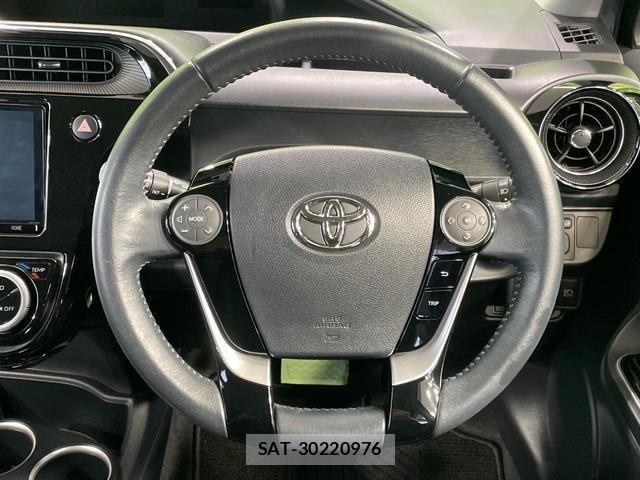 Toyota AQUA 2020-02 8071985-11