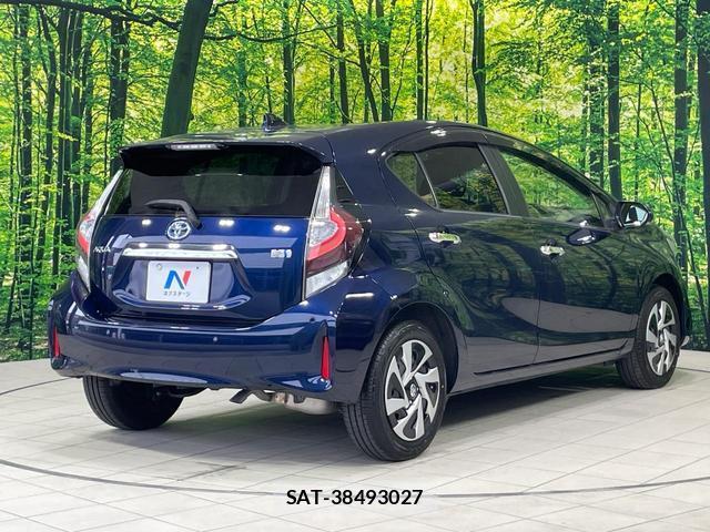 Toyota AQUA 2020-09 8072008-16