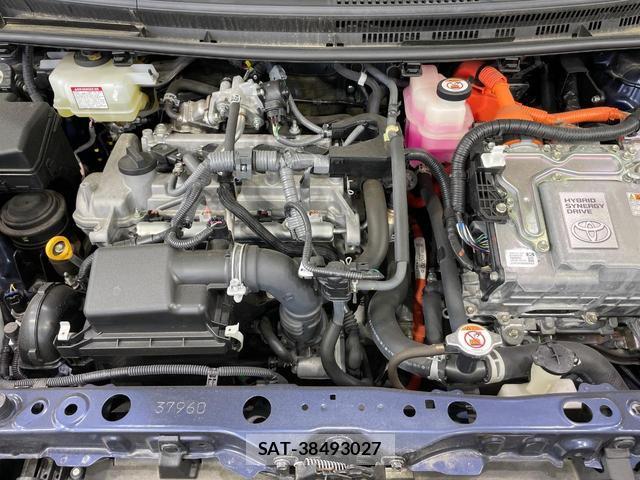 Toyota AQUA 2020-09 8072008-17