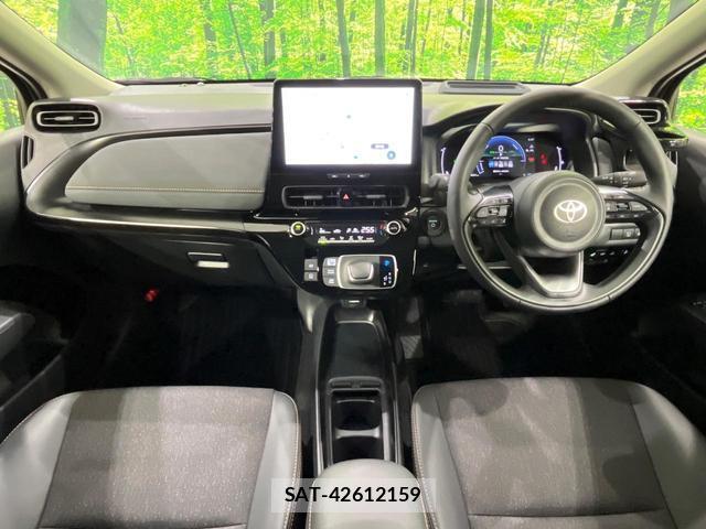 Toyota AQUA 2025-11 8072037-1