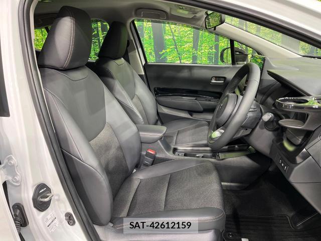 Toyota AQUA 2025-11 8072037-7