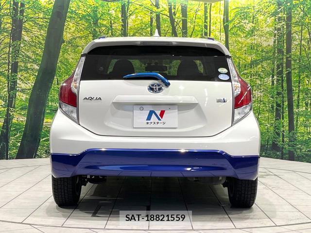 Toyota AQUA 2015-07 8072081-14