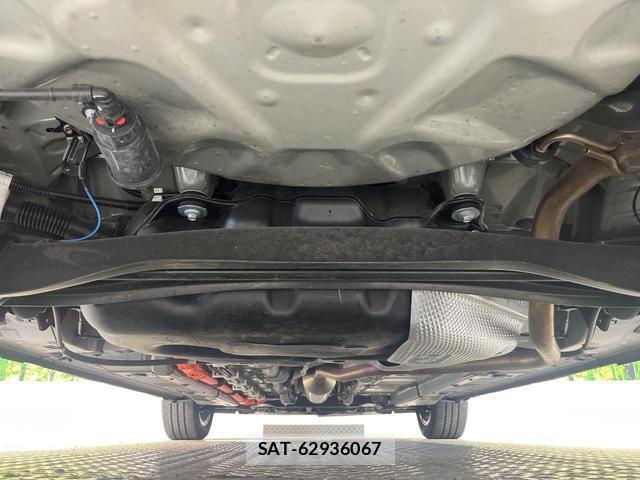 Toyota AQUA 2022-10 8072094-18