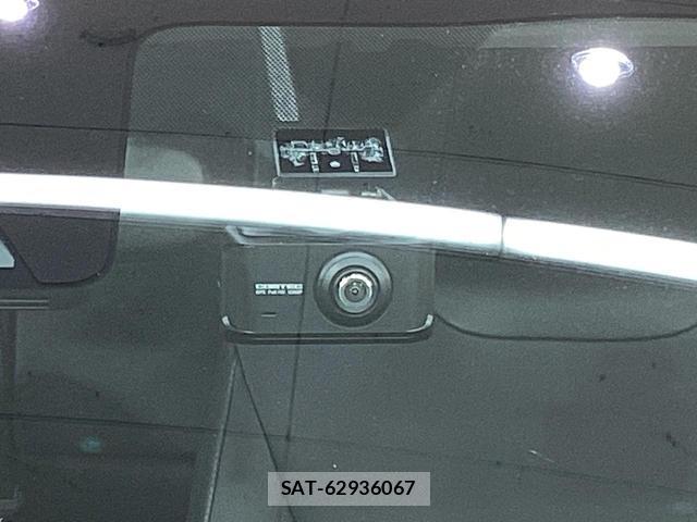 Toyota AQUA 2022-10 8072094-5