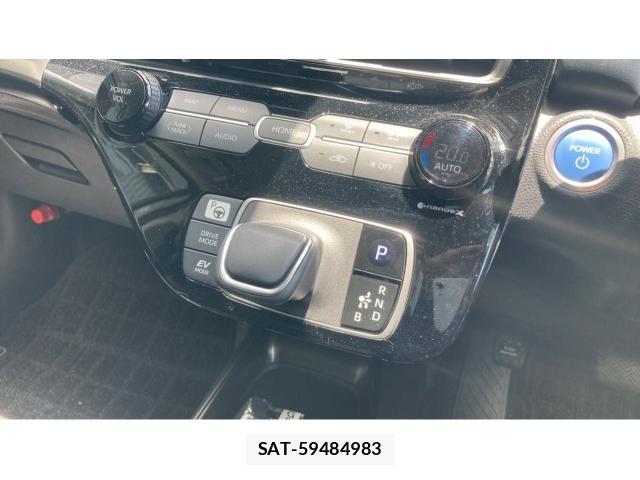Toyota AQUA 2021-11 8072181-14