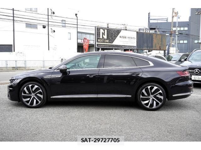 VolksWagen ARTEON 2018-04 8071918-6