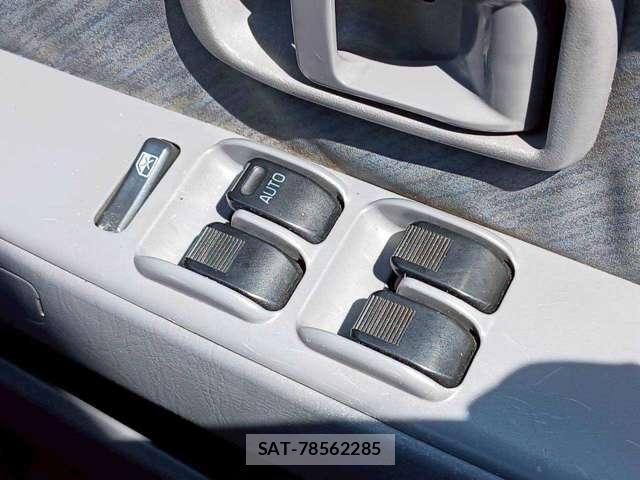 Daihatsu ATRAI WAGON 2003-11 8070989-14