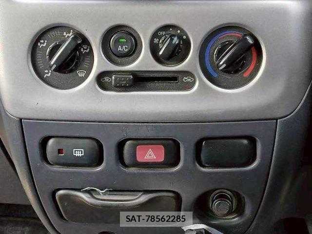 Daihatsu ATRAI WAGON 2003-11 8070989-18