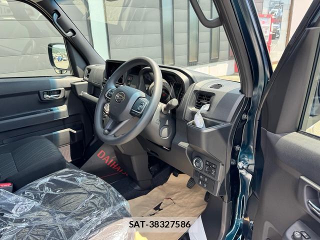 Daihatsu ATRAI 2026-06 8072278-16
