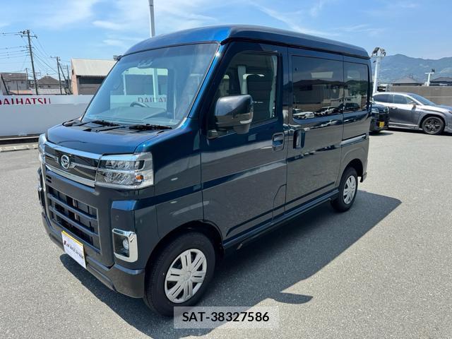 Daihatsu ATRAI 2026-06 8072278-2