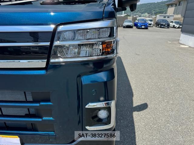 Daihatsu ATRAI 2026-06 8072278-5