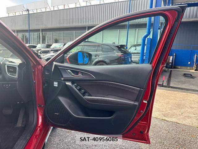 Mazda AXELA SPORT 2016-10 8071554-19
