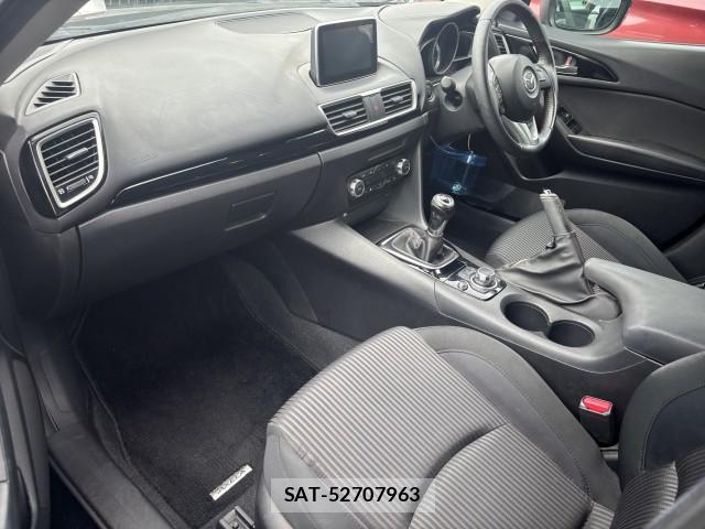 Mazda AXELA 2015-04 8072122-2