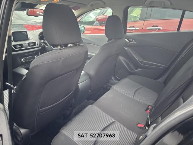 Mazda AXELA 2015-04 8072122-3