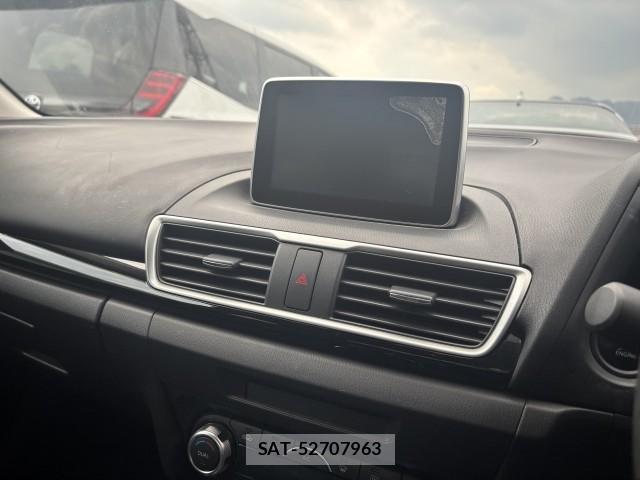 Mazda AXELA 2015-04 8072122-8