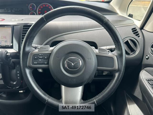 Mazda BIANTE 2013-09 8070873-17