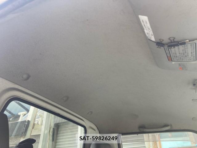 Mazda BONGO TRUCK 2007-09 8070993-11