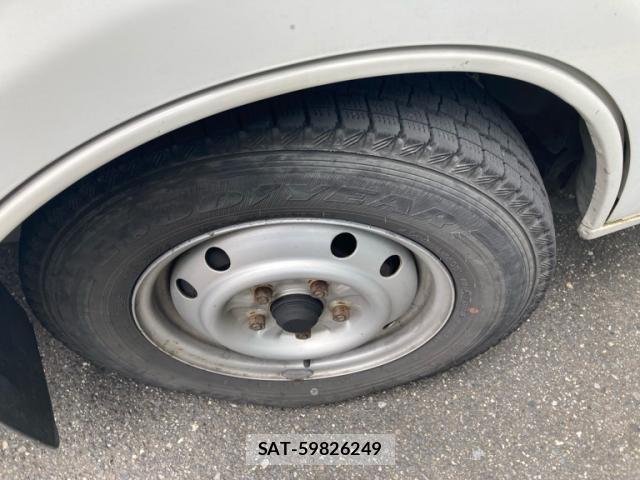 Mazda BONGO TRUCK 2007-09 8070993-4