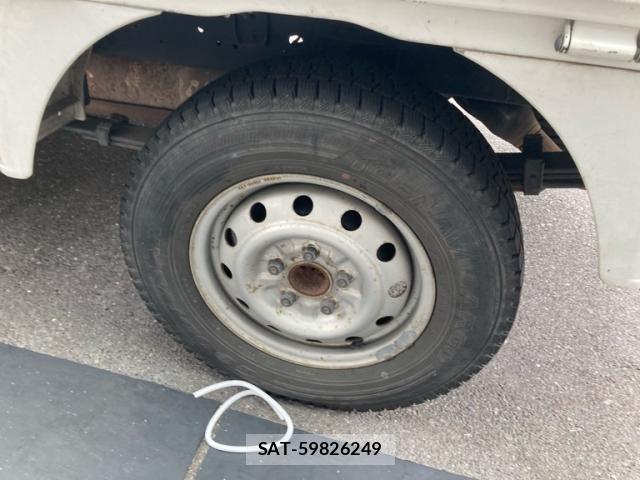 Mazda BONGO TRUCK 2007-09 8070993-6