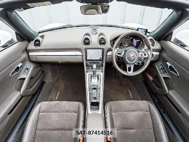 Porsche BOXSTER 2017-12 8071529-2