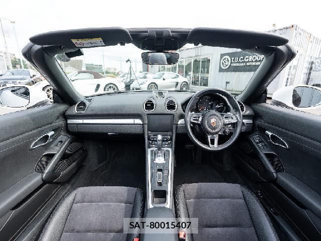 Porsche BOXSTER 2017-06 8071530-2