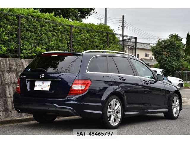 Mercedes Benz C-CLASS 2013-08 8072478-10