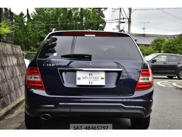 Mercedes Benz C-CLASS 2013-08 8072478-12