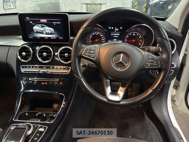Mercedes Benz C-CLASS 2014-08 8070998-2