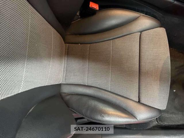 Mercedes Benz C-CLASS 2014-08 8070998-7
