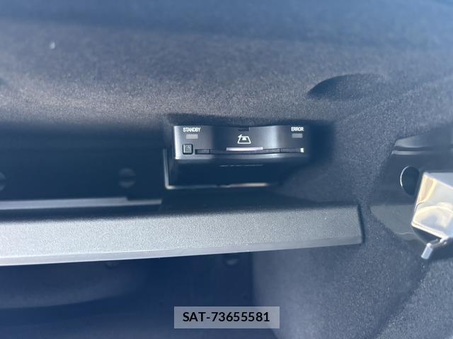 Mercedes Benz C-CLASS 2025-11 8071059-9