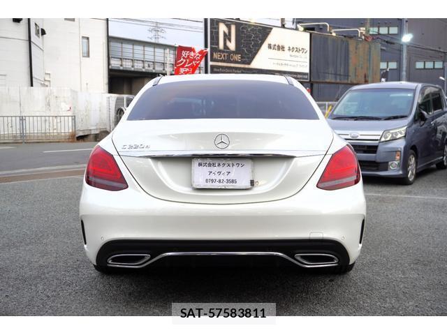 Mercedes Benz C-CLASS 2018-08 8071870-5