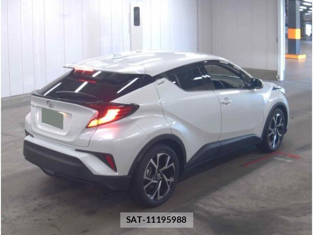 Toyota C-HR 2023-03 8070905-5