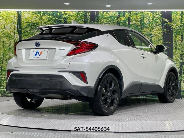 Toyota C-HR 2021-09 8071083-16