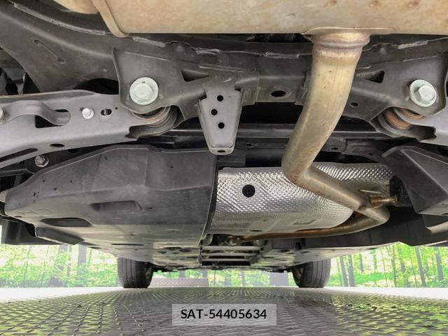 Toyota C-HR 2021-09 8071083-18