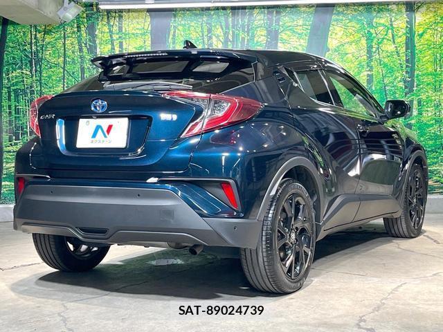 Toyota C-HR 2019-02 8071664-17