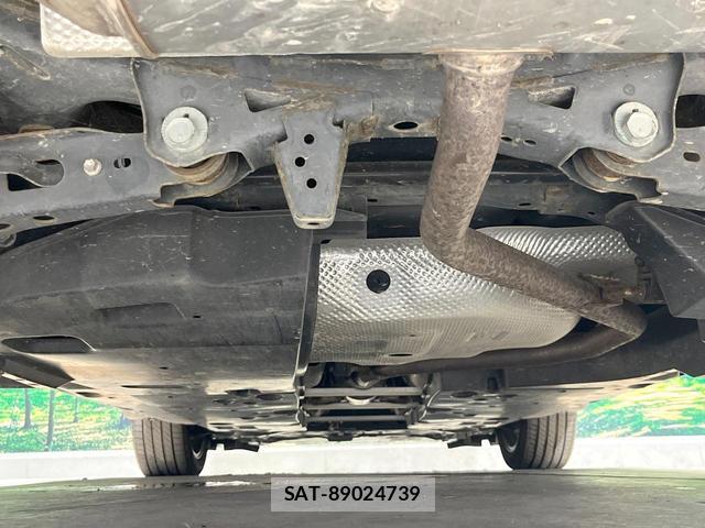 Toyota C-HR 2019-02 8071664-19