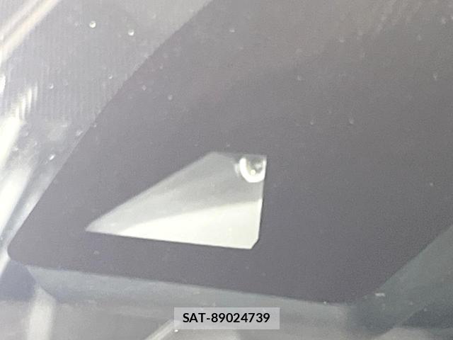 Toyota C-HR 2019-02 8071664-2