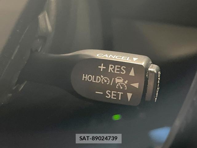 Toyota C-HR 2019-02 8071664-7