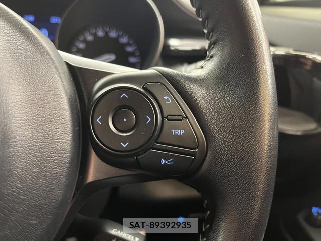 Toyota C-HR 2019-11 8072070-10