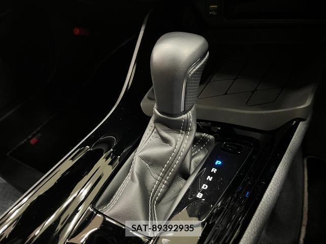 Toyota C-HR 2019-11 8072070-16