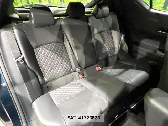 Toyota C-HR 2019-07 8072075-8