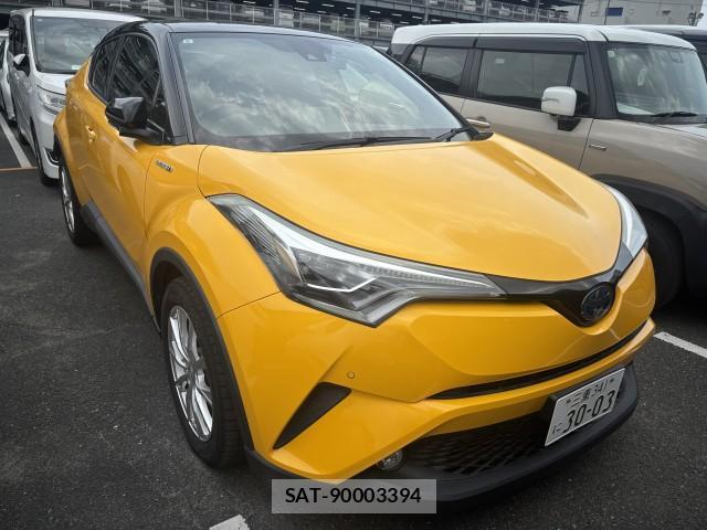 Toyota C-HR 2017-09 8072114-1