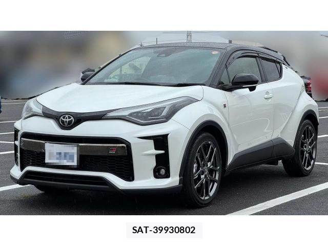 Toyota C-HR 2021-07 8072180-0